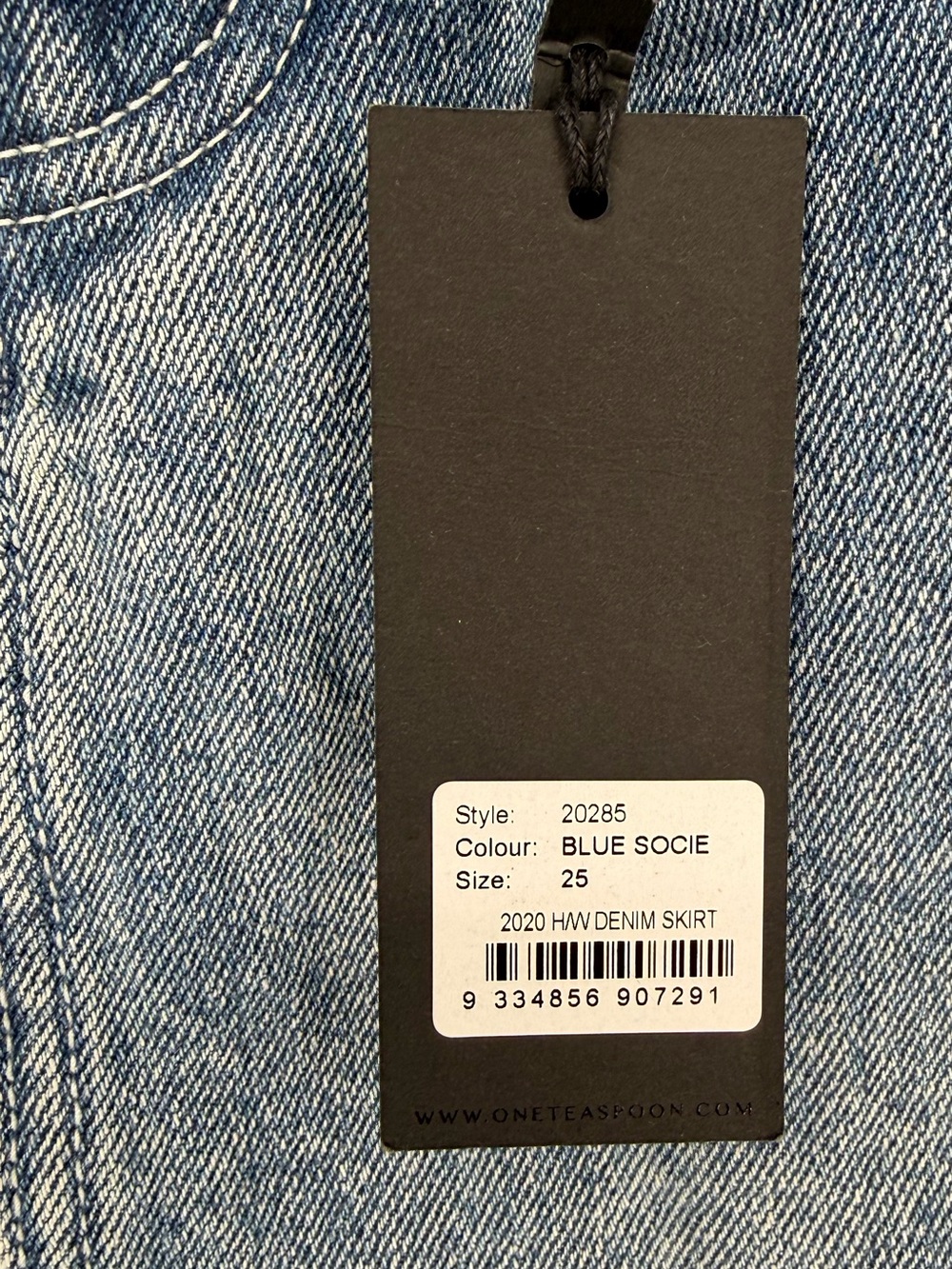 One Teaspoon Blue Society 2020 High Waist Denim Pencil Skirt Raw Hem Size 25 NWT - Picture 13 of 14